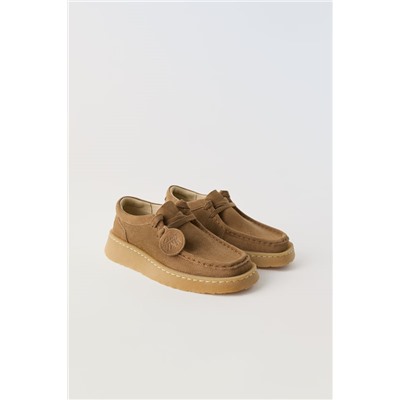 ZAPATO PIEL CLARKS® x ZARA