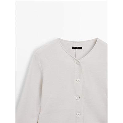 Blusa estructura botones