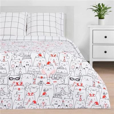 Постельное белье новогоднее Этель 1.5 сп Xmas cat 143*215 см, 150*214 см, 70*70 см - 2 штуки