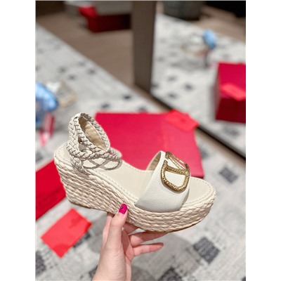 Босоножки Valentino