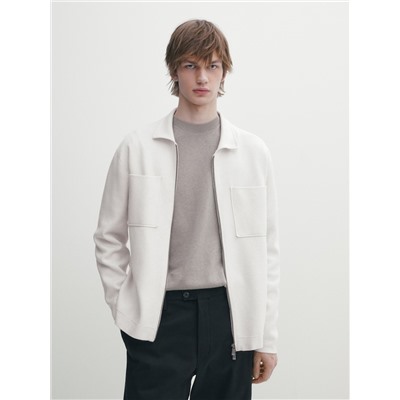 Cárdigan punto cremallera cuello camisero
