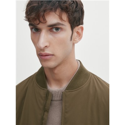 Chaqueta bomber técnica