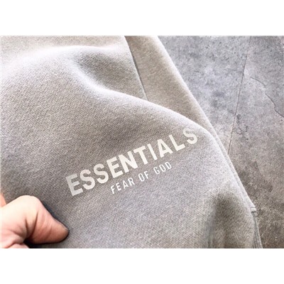 Мужской свитшот   ESSENTIA*L Fea*r Of Go*d   Так же отлично подойдет и для девушек