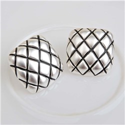 Серьги-пуссеты на гвоздиках арт. 13 3306 (id 275030)