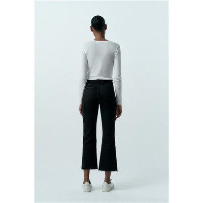 JEANS TRF CROPPED FLARE TIRO MEDIO