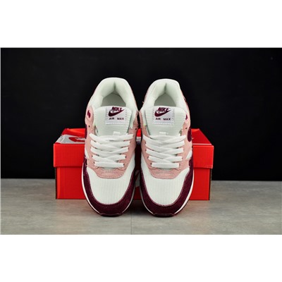 Niкe Air Max 87 из натуральной замши и иных материалов