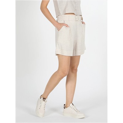 Регулярная подсадка Yüksel Bel Woman Beige Shorts