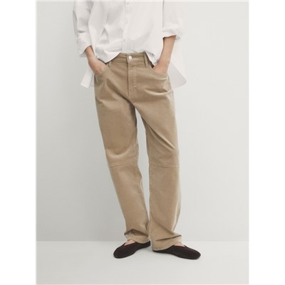 Pantalón micropana slim fit detalle costura