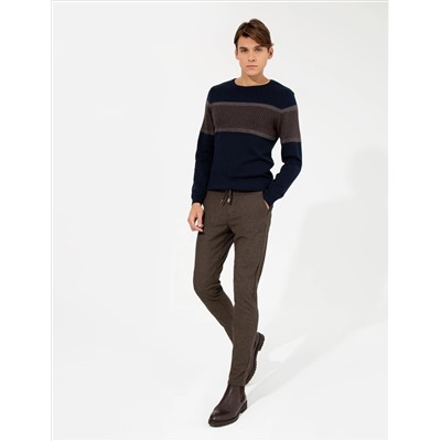 Brown Slim Fit Canvas Bloys