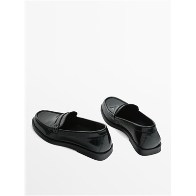 Mocasín piel antifaz