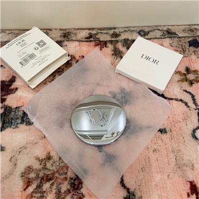 Зеркало  Dior