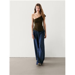 Asymmetric off-the-shoulder top