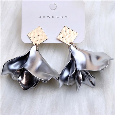 Серьги длинные на гвоздиках арт. 13 2623 (id 271915)
