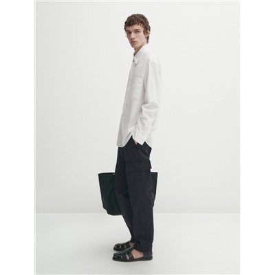 Pantalón cargo tapered fit
