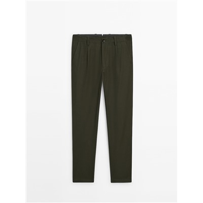Pantalón chino mezcla lana relaxed fit