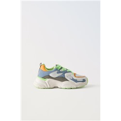 ZAPATILLA DEPORTIVA MULTICOLOR