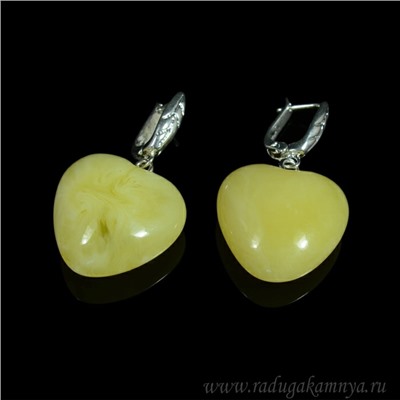 Серьги Сердце из янтаря 23*23мм цв.молочный, 9,4г