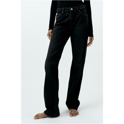 JEANS TRF RECTOS TIRO BAJO